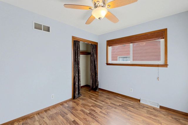 2752 S Bennett Ave, Wichita, KS 67217