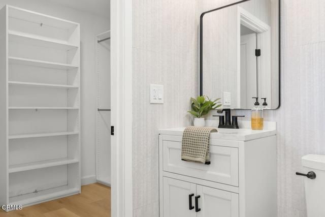 209 Dorothy Avenue, Ventura, CA 93003