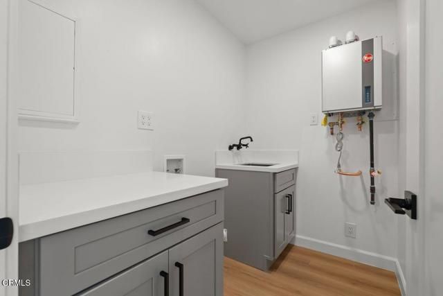 209 Dorothy Avenue, Ventura, CA 93003