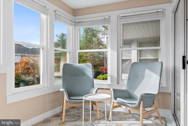 702 COUNTRY PLACE DR, Lancaster, PA 17601