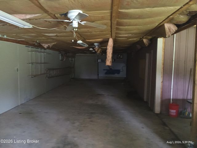 11421 Seatonville Rd, Louisville, KY 40291