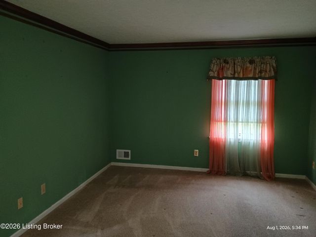 11421 Seatonville Rd, Louisville, KY 40291