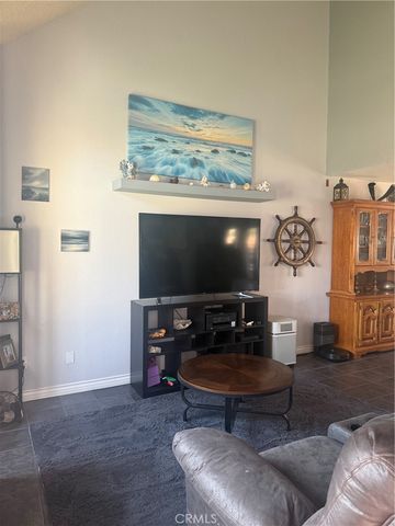 954 W 59th, San Bernardino, CA 92407