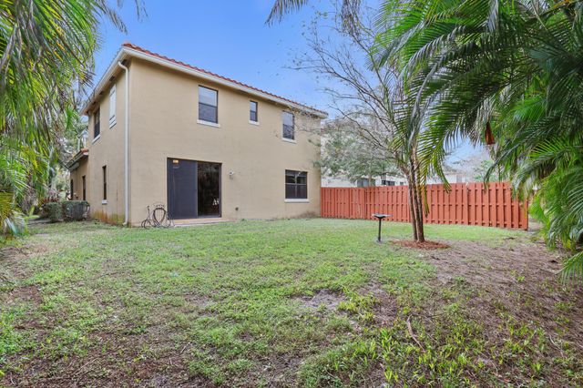 3801 Aspen Leaf Drive, Boynton Beach, FL 33436