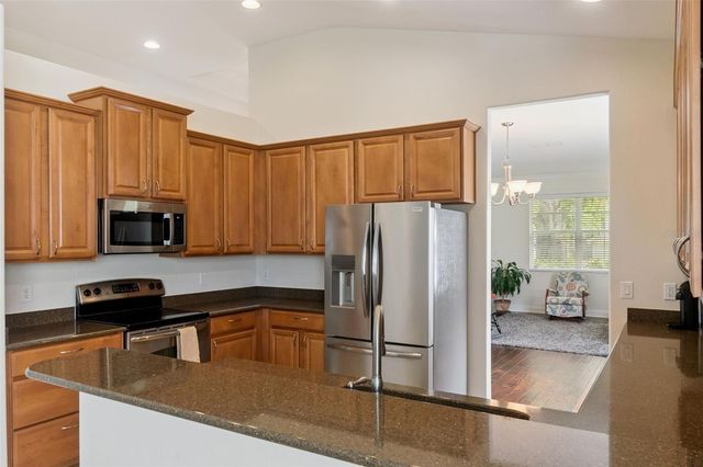 5271 RISHLEY RUN WAY, Mount Dora, FL 32757