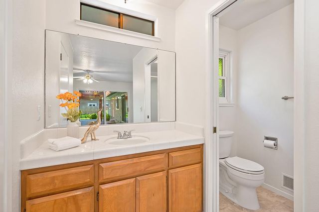 3947 Milmar Way, Sacramento, CA 95821