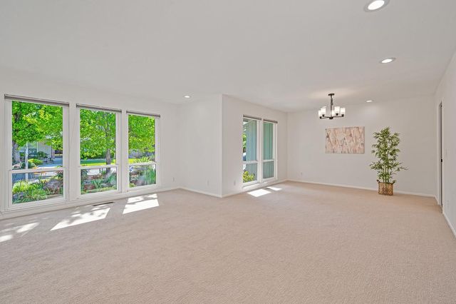 3947 Milmar Way, Sacramento, CA 95821