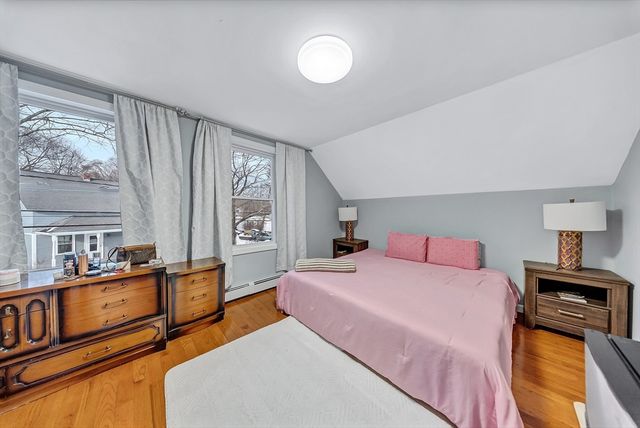 30 Fuller St, Seekonk, MA 02771