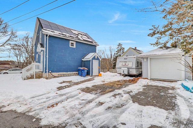 30 Fuller St, Seekonk, MA 02771