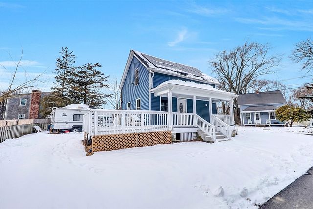 30 Fuller St, Seekonk, MA 02771