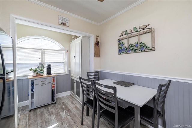 1027 Van Buren Avenue, Franklin Square, NY 11010