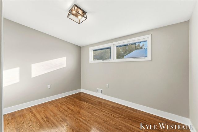 3144 Kensboro Avenue, Grand Rapids, MI 49505