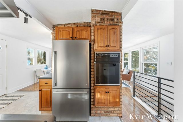 3144 Kensboro Avenue, Grand Rapids, MI 49505