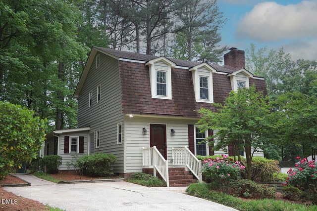 305 Melanie Lane, Cary, NC 27511