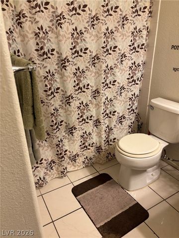 4320 West Lake Mead Boulevard 202, Las Vegas, NV 89108