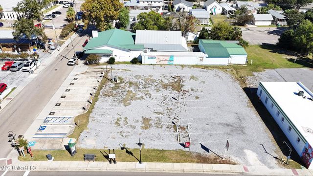 161 Main Street, Bay Saint Louis, MS 39520