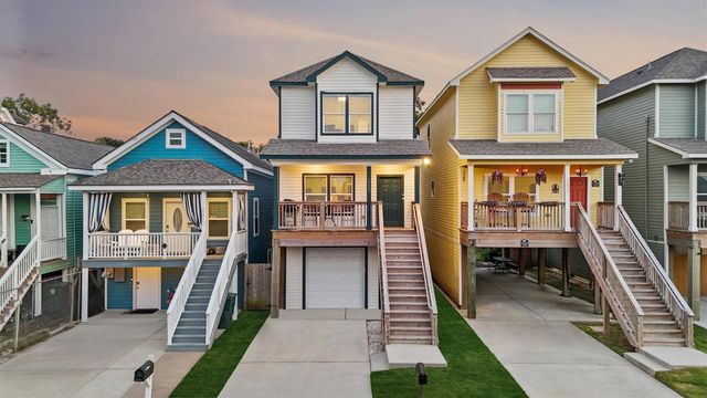 3533 Avenue M, Galveston, TX 77550