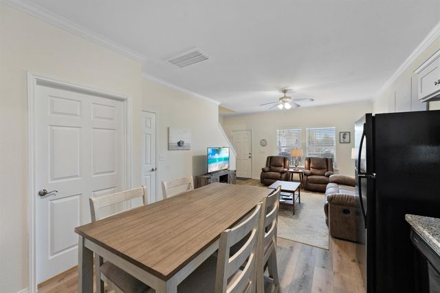 3533 Avenue M, Galveston, TX 77550