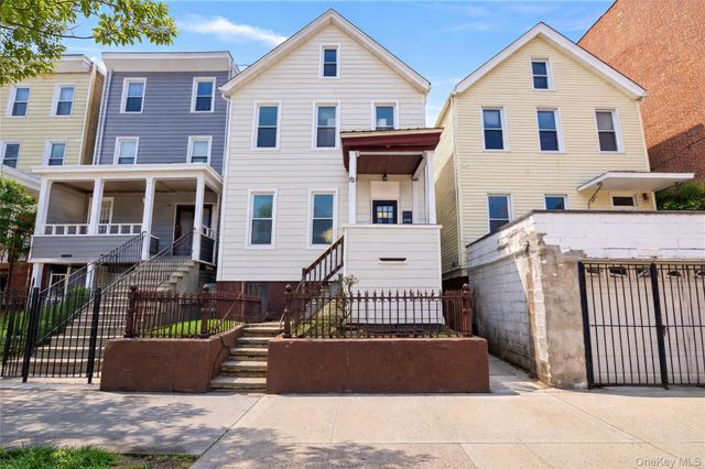 40 Yonkers Avenue, Yonkers, NY 10701