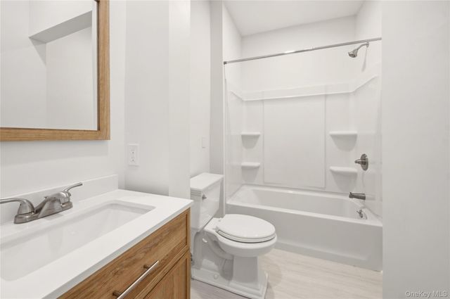 40 Yonkers Avenue, Yonkers, NY 10701