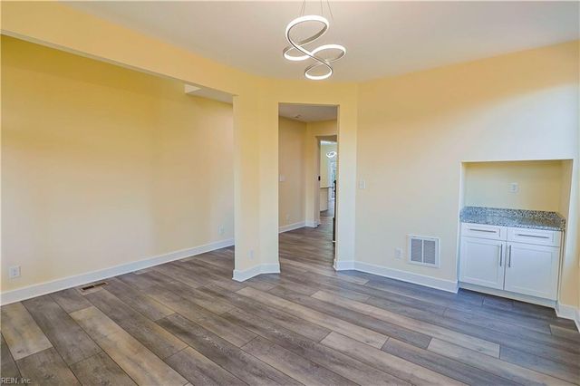 1020 Poquoson AVE C, Poquoson, VA 23662