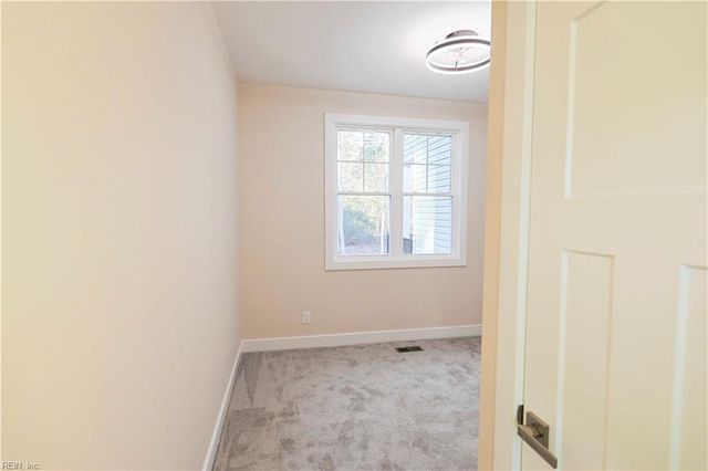 1020 Poquoson AVE C, Poquoson, VA 23662