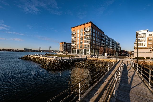 45 Lewis St 305, Boston, MA 02128