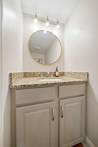 344 W 4th Avenue, Columbus, OH 43201