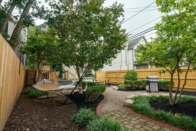 344 W 4th Avenue, Columbus, OH 43201