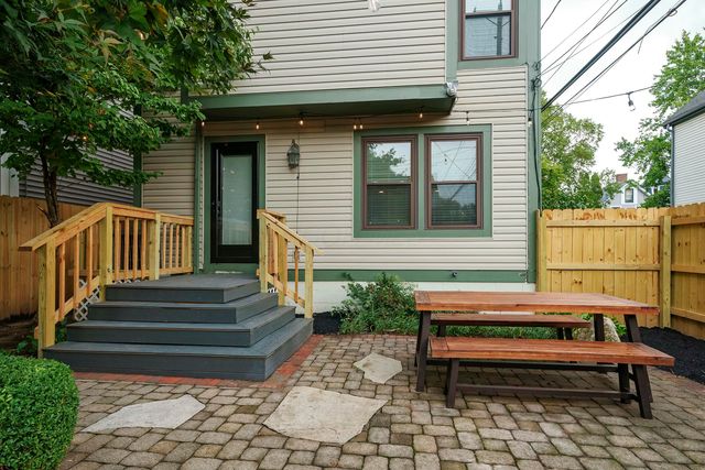 344 W 4th Avenue, Columbus, OH 43201