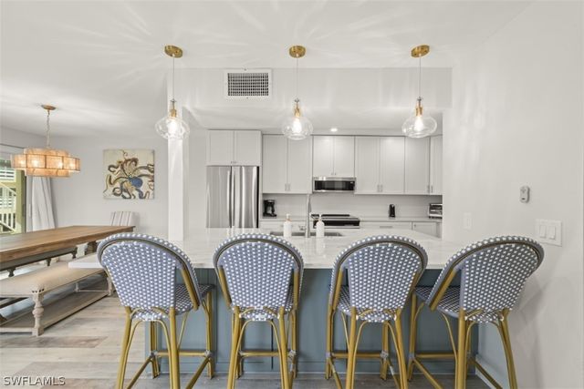 585 E Gulf DR A2, Sanibel, FL 33957