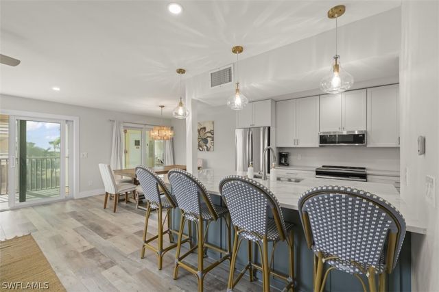 585 E Gulf DR A2, Sanibel, FL 33957