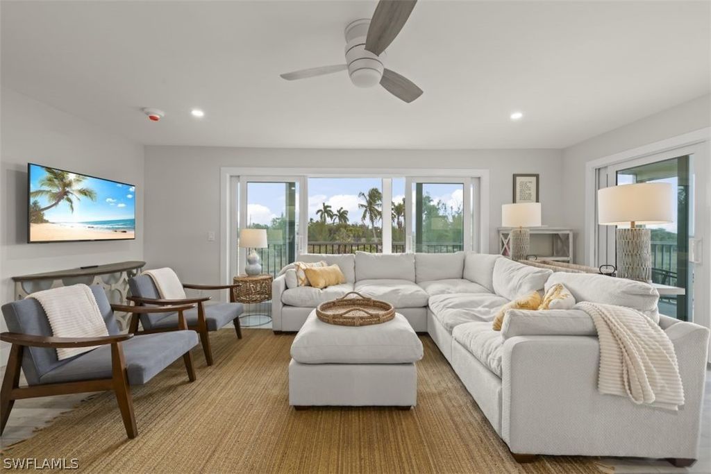 585 E Gulf DR A2, Sanibel, FL 33957