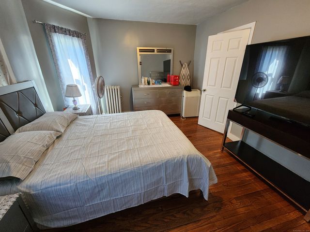 69 Willow Street, New Britain, CT 06051