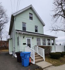 69 Willow Street, New Britain, CT 06051