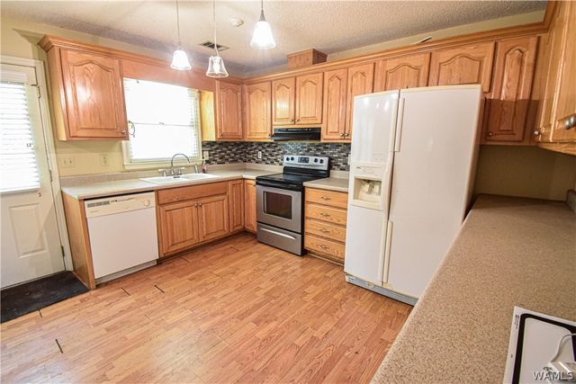11322 Hen Smith, Vance, AL 35490