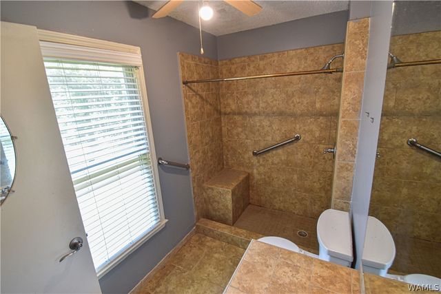 11322 Hen Smith, Vance, AL 35490
