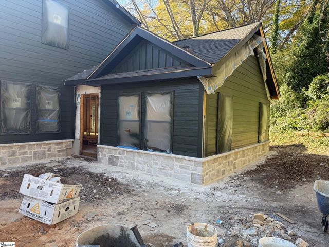 101 Paris View Drive, Greenville, SC 29609
