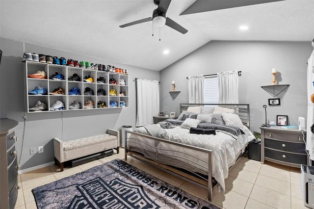 1701 CIRCE LAKE COURT, Orlando, FL 32826