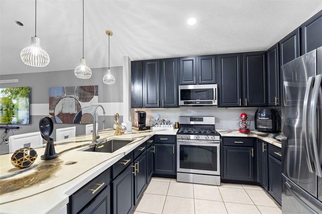 1701 CIRCE LAKE COURT, Orlando, FL 32826