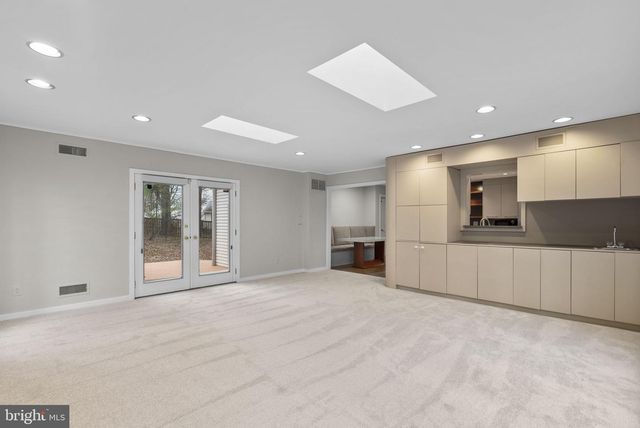 419 WATTS BRANCH PKWY, Potomac, MD 20854