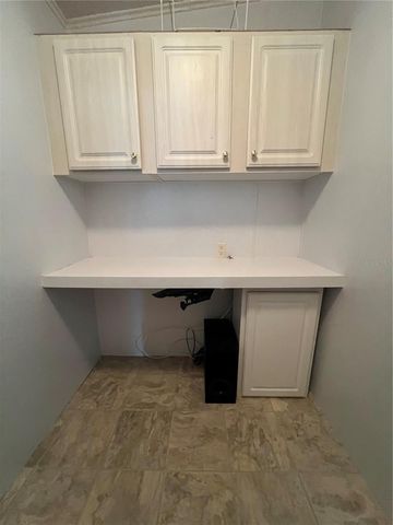 6236 KNOTTY PINE DRIVE SE, Winter Haven, FL 33884