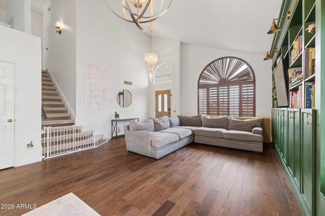 1345 E Silverwood Drive, Phoenix, AZ 85048