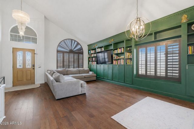 1345 E Silverwood Drive, Phoenix, AZ 85048