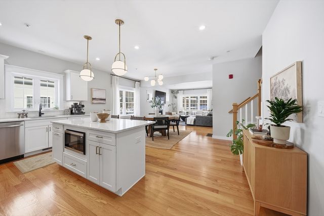 182 Main St 4, Acton, MA 01720