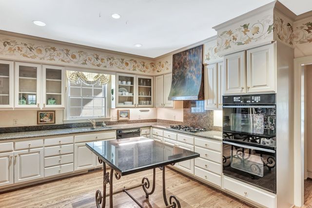 102 Bellebrook Cir, Nashville, TN 37205