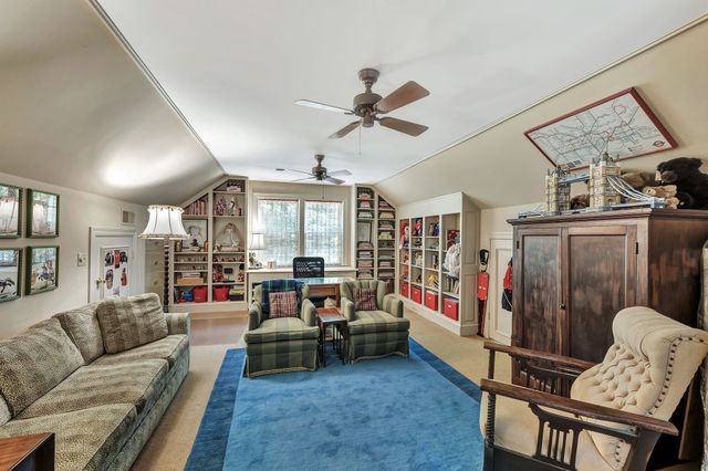 102 Bellebrook Cir, Nashville, TN 37205