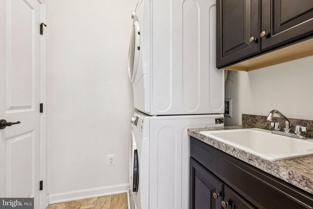 26052 BRAIDED MANE TER, Aldie, VA 20105