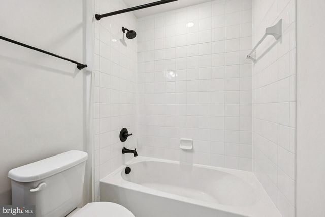 26052 BRAIDED MANE TER, Aldie, VA 20105