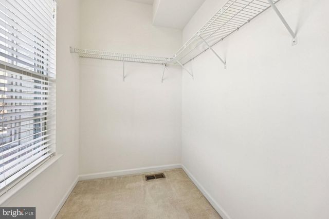 26052 BRAIDED MANE TER, Aldie, VA 20105